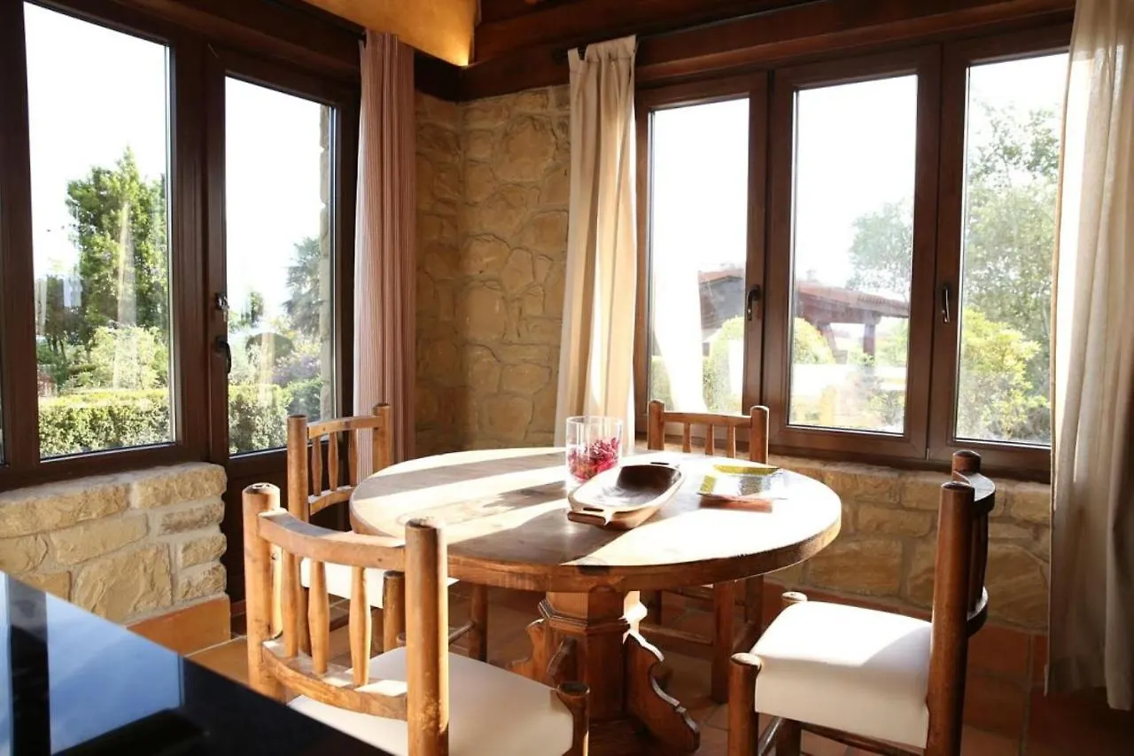 Maddiola Apartment أوريو